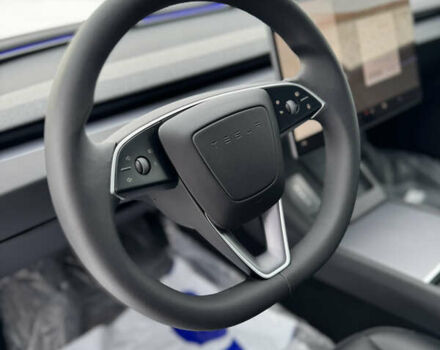 Серый Тесла Модель 3, объемом двигателя 0 л и пробегом 2 тыс. км за 30900 $, фото 18 на Automoto.ua