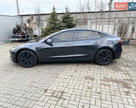 Серый Тесла Модель 3, объемом двигателя 0 л и пробегом 11 тыс. км за 26000 $, фото 5 на Automoto.ua