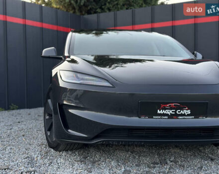 Сірий Тесла Модель 3, об'ємом двигуна 0 л та пробігом 53 тис. км за 29500 $, фото 3 на Automoto.ua