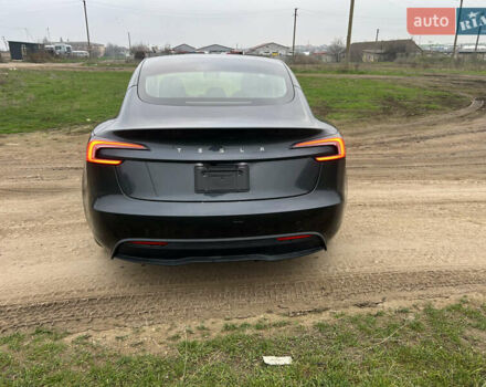 Сірий Тесла Модель 3, об'ємом двигуна 0 л та пробігом 70 тис. км за 26200 $, фото 15 на Automoto.ua