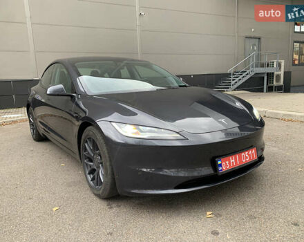 Серый Тесла Модель 3, объемом двигателя 0 л и пробегом 22 тыс. км за 32500 $, фото 3 на Automoto.ua