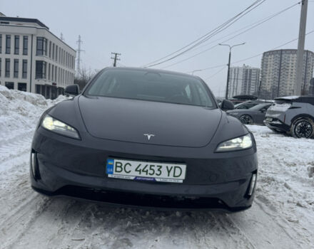 Сірий Тесла Модель 3, об'ємом двигуна 0 л та пробігом 31 тис. км за 31000 $, фото 1 на Automoto.ua
