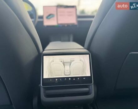 Серый Тесла Модель 3, объемом двигателя 0 л и пробегом 16 тыс. км за 31400 $, фото 12 на Automoto.ua