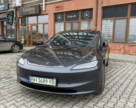 Серый Тесла Модель 3, объемом двигателя 0 л и пробегом 65 тыс. км за 27900 $, фото 1 на Automoto.ua