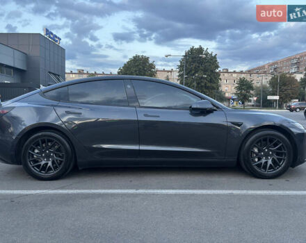 Сірий Тесла Модель 3, об'ємом двигуна 0 л та пробігом 9 тис. км за 27500 $, фото 3 на Automoto.ua