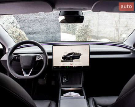 Серый Тесла Модель 3, объемом двигателя 0 л и пробегом 19 тыс. км за 26000 $, фото 33 на Automoto.ua