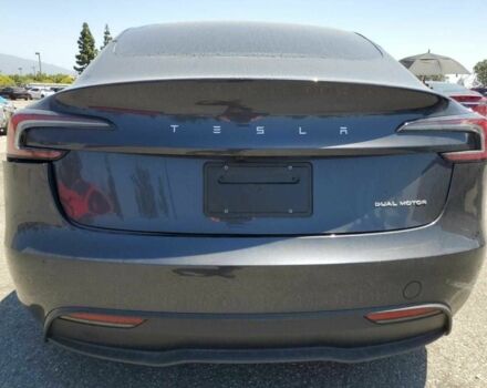 Серый Тесла Модель 3, объемом двигателя 0 л и пробегом 6 тыс. км за 12000 $, фото 5 на Automoto.ua