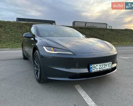 Серый Тесла Модель 3, объемом двигателя 0 л и пробегом 14 тыс. км за 29800 $, фото 2 на Automoto.ua