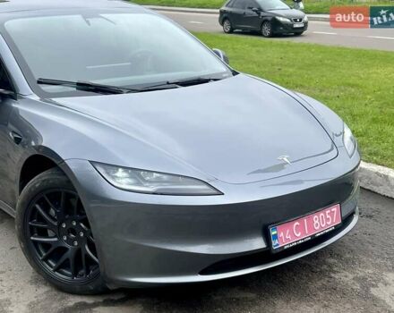 Серый Тесла Модель 3, объемом двигателя 0 л и пробегом 9 тыс. км за 26500 $, фото 4 на Automoto.ua