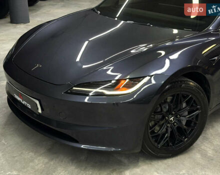 Серый Тесла Модель 3, объемом двигателя 0 л и пробегом 41 тыс. км за 25500 $, фото 7 на Automoto.ua