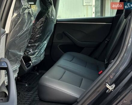 Сірий Тесла Модель 3, об'ємом двигуна 0 л та пробігом 1 тис. км за 28999 $, фото 14 на Automoto.ua