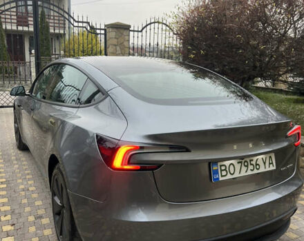 Серый Тесла Модель 3, объемом двигателя 0 л и пробегом 3 тыс. км за 27000 $, фото 7 на Automoto.ua