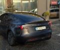 Серый Тесла Модель 3, объемом двигателя 0 л и пробегом 43 тыс. км за 27000 $, фото 4 на Automoto.ua