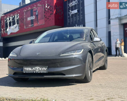 Тесла Модель 3 2024 у Києві на Automoto.ua Сірий Тесла Модель 3, об'ємом двигуна 0 л та пробігом 1 тис. км за 28500 $, фото 1 на Automoto.ua