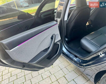 Сірий Тесла Модель 3, об'ємом двигуна 0 л та пробігом 5 тис. км за 29500 $, фото 68 на Automoto.ua