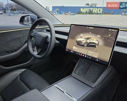 Серый Тесла Модель 3, объемом двигателя 0 л и пробегом 23 тыс. км за 29900 $, фото 32 на Automoto.ua