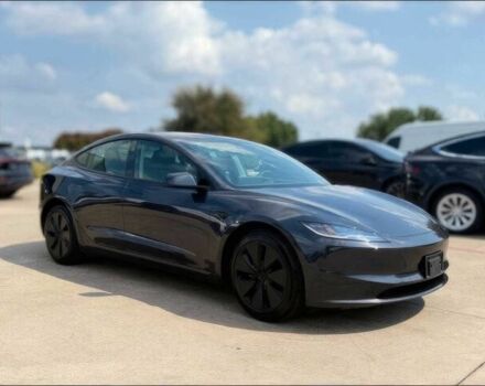 Серый Тесла Модель 3, объемом двигателя 0 л и пробегом 27 тыс. км за 14200 $, фото 2 на Automoto.ua