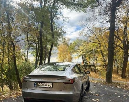 Тесла Модель 3 2024 у Львові на Automoto.ua Сірий Тесла Модель 3, об'ємом двигуна 0 л та пробігом 9 тис. км за 32500 $, фото 9 на Automoto.ua