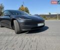 Серый Тесла Модель 3, объемом двигателя 0 л и пробегом 29 тыс. км за 26700 $, фото 1 на Automoto.ua