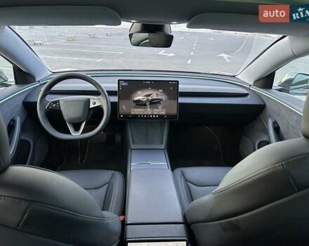 Серый Тесла Модель 3, объемом двигателя 0 л и пробегом 14 тыс. км за 29800 $, фото 8 на Automoto.ua