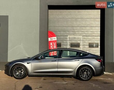 Серый Тесла Модель 3, объемом двигателя 0 л и пробегом 6 тыс. км за 34999 $, фото 5 на Automoto.ua