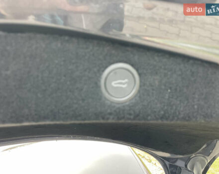 Тесла Модель 3 2025 у Бродах на Automoto.ua Сірий Тесла Модель 3, об'ємом двигуна 0 л та пробігом 2 тис. км за 26700 $, фото 12 на Automoto.ua