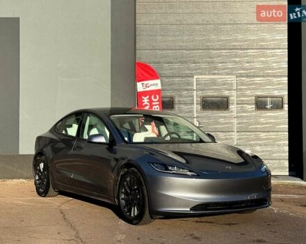 Серый Тесла Модель 3, объемом двигателя 0 л и пробегом 6 тыс. км за 34999 $, фото 10 на Automoto.ua