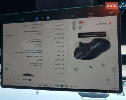 Сірий Тесла Модель 3, об'ємом двигуна 0 л та пробігом 10 тис. км за 13000 $, фото 9 на Automoto.ua