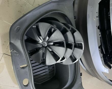 Серый Тесла Модель 3, объемом двигателя 0 л и пробегом 2 тыс. км за 27300 $, фото 13 на Automoto.ua