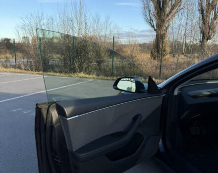 Сірий Тесла Модель 3, об'ємом двигуна 0 л та пробігом 2 тис. км за 32000 $, фото 20 на Automoto.ua