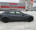Серый Тесла Модель 3, объемом двигателя 0 л и пробегом 5 тыс. км за 30000 $, фото 2 на Automoto.ua