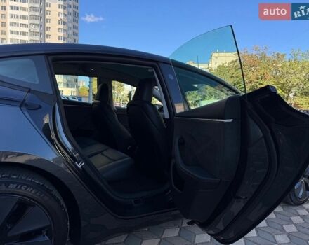 Серый Тесла Модель 3, объемом двигателя 0 л и пробегом 12 тыс. км за 29500 $, фото 37 на Automoto.ua