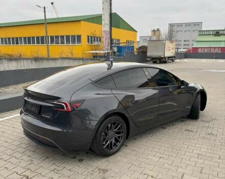 Серый Тесла Модель 3, объемом двигателя 0 л и пробегом 8 тыс. км за 32500 $, фото 10 на Automoto.ua