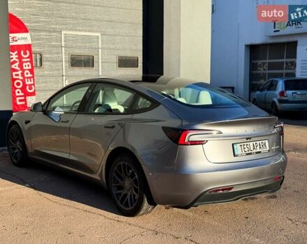 Серый Тесла Модель 3, объемом двигателя 0 л и пробегом 6 тыс. км за 34999 $, фото 7 на Automoto.ua