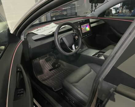 Серый Тесла Модель 3, объемом двигателя 0 л и пробегом 2 тыс. км за 27300 $, фото 15 на Automoto.ua