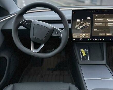 Серый Тесла Модель 3, объемом двигателя 0 л и пробегом 5 тыс. км за 28500 $, фото 6 на Automoto.ua