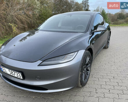 Тесла Модель 3 2025 у Бродах на Automoto.ua Сірий Тесла Модель 3, об'ємом двигуна 0 л та пробігом 2 тис. км за 26700 $, фото 2 на Automoto.ua