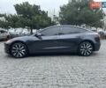 Серый Тесла Модель 3, объемом двигателя 0 л и пробегом 5 тыс. км за 28500 $, фото 3 на Automoto.ua