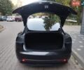 Серый Тесла Модель 3, объемом двигателя 0 л и пробегом 14 тыс. км за 28000 $, фото 11 на Automoto.ua