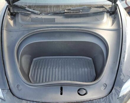 Сірий Тесла Модель 3, об'ємом двигуна 0 л та пробігом 23 тис. км за 13000 $, фото 10 на Automoto.ua