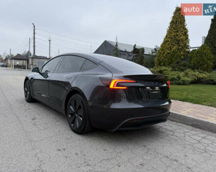 Серый Тесла Модель 3, объемом двигателя 0 л и пробегом 6 тыс. км за 29999 $, фото 12 на Automoto.ua