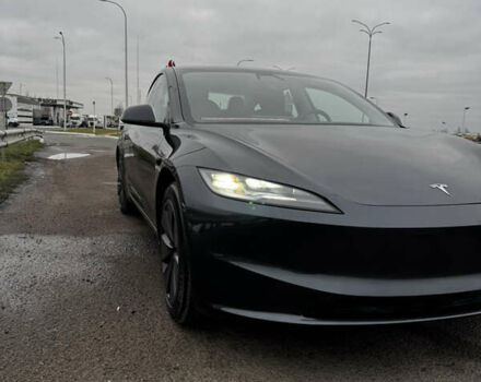 Серый Тесла Модель 3, объемом двигателя 0 л и пробегом 2 тыс. км за 30900 $, фото 4 на Automoto.ua