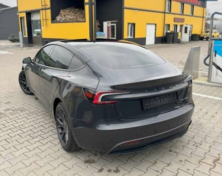 Серый Тесла Модель 3, объемом двигателя 0 л и пробегом 8 тыс. км за 32500 $, фото 4 на Automoto.ua