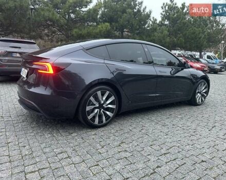 Серый Тесла Модель 3, объемом двигателя 0 л и пробегом 5 тыс. км за 28500 $, фото 7 на Automoto.ua
