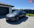 Серый Тесла Модель 3, объемом двигателя 0 л и пробегом 1 тыс. км за 33000 $, фото 3 на Automoto.ua