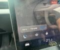 Серый Тесла Модель 3, объемом двигателя 0 л и пробегом 15 тыс. км за 27999 $, фото 28 на Automoto.ua
