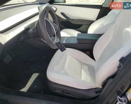 Сірий Тесла Модель 3, об'ємом двигуна 0 л та пробігом 5 тис. км за 12500 $, фото 6 на Automoto.ua