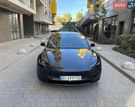 Сірий Тесла Модель 3, об'ємом двигуна 0 л та пробігом 9 тис. км за 27950 $, фото 4 на Automoto.ua