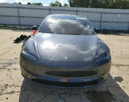 Серый Тесла Модель 3, объемом двигателя 0 л и пробегом 2 тыс. км за 20300 $, фото 4 на Automoto.ua