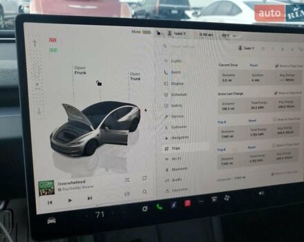 Сірий Тесла Модель 3, об'ємом двигуна 0 л та пробігом 11 тис. км за 11000 $, фото 8 на Automoto.ua